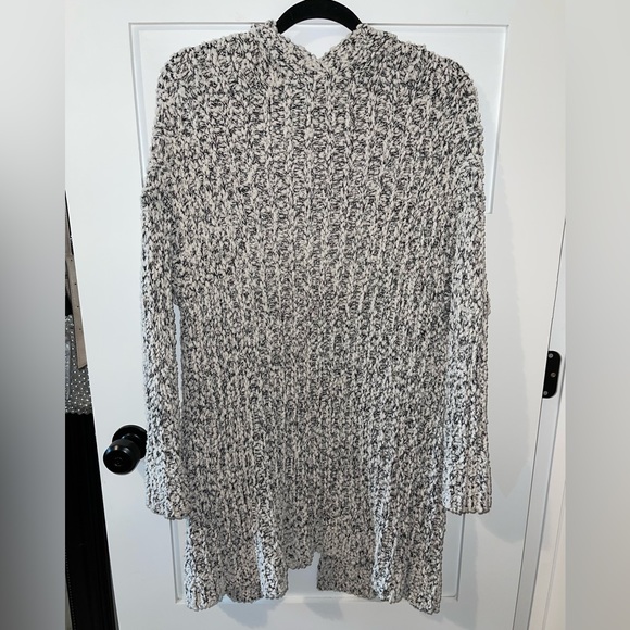 Knit Cardigan with Pockets - Picture 4 of 4